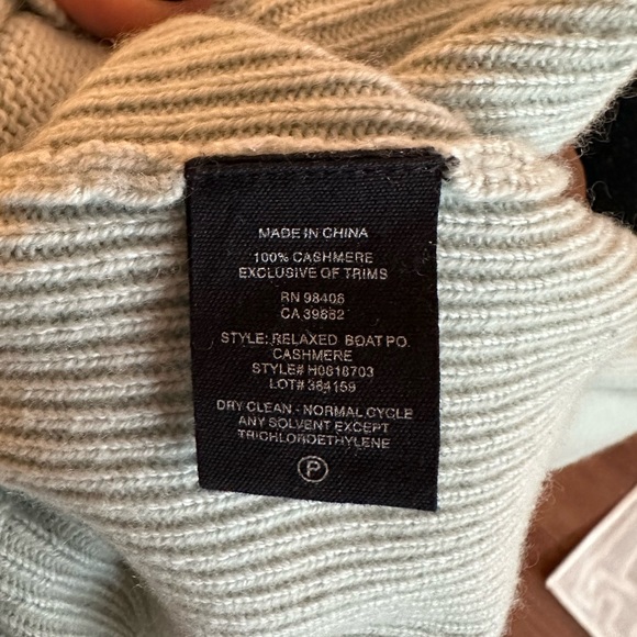 Cashmere Theory sweater - Picture 6 of 6